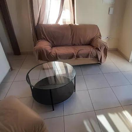 Atashis House Apartment *